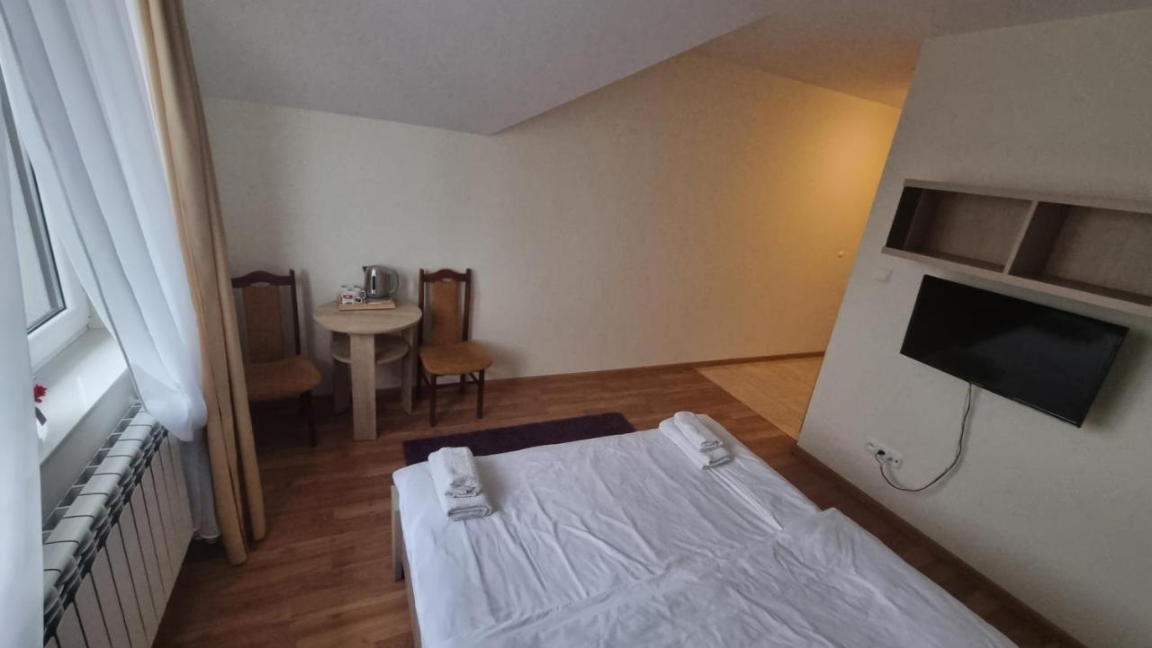 Hotel Monika Maków Mazowiecki Exteriér fotografie